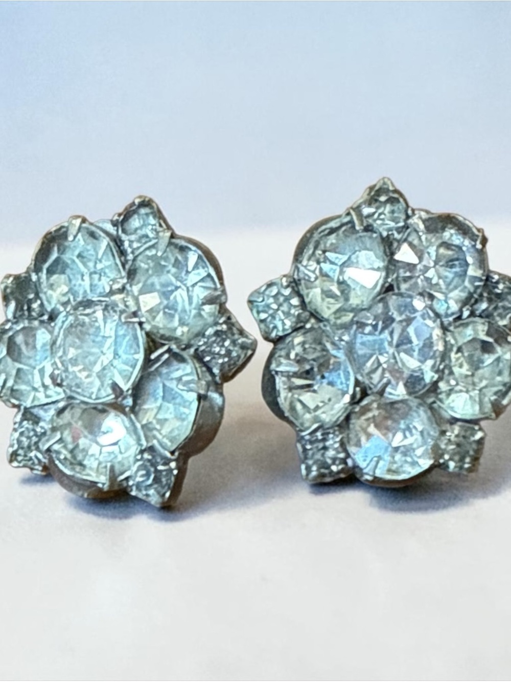 Vintage Silver Tone Clear Rhinestone Flower Cluster Clip On Earrings 1950s 1960s